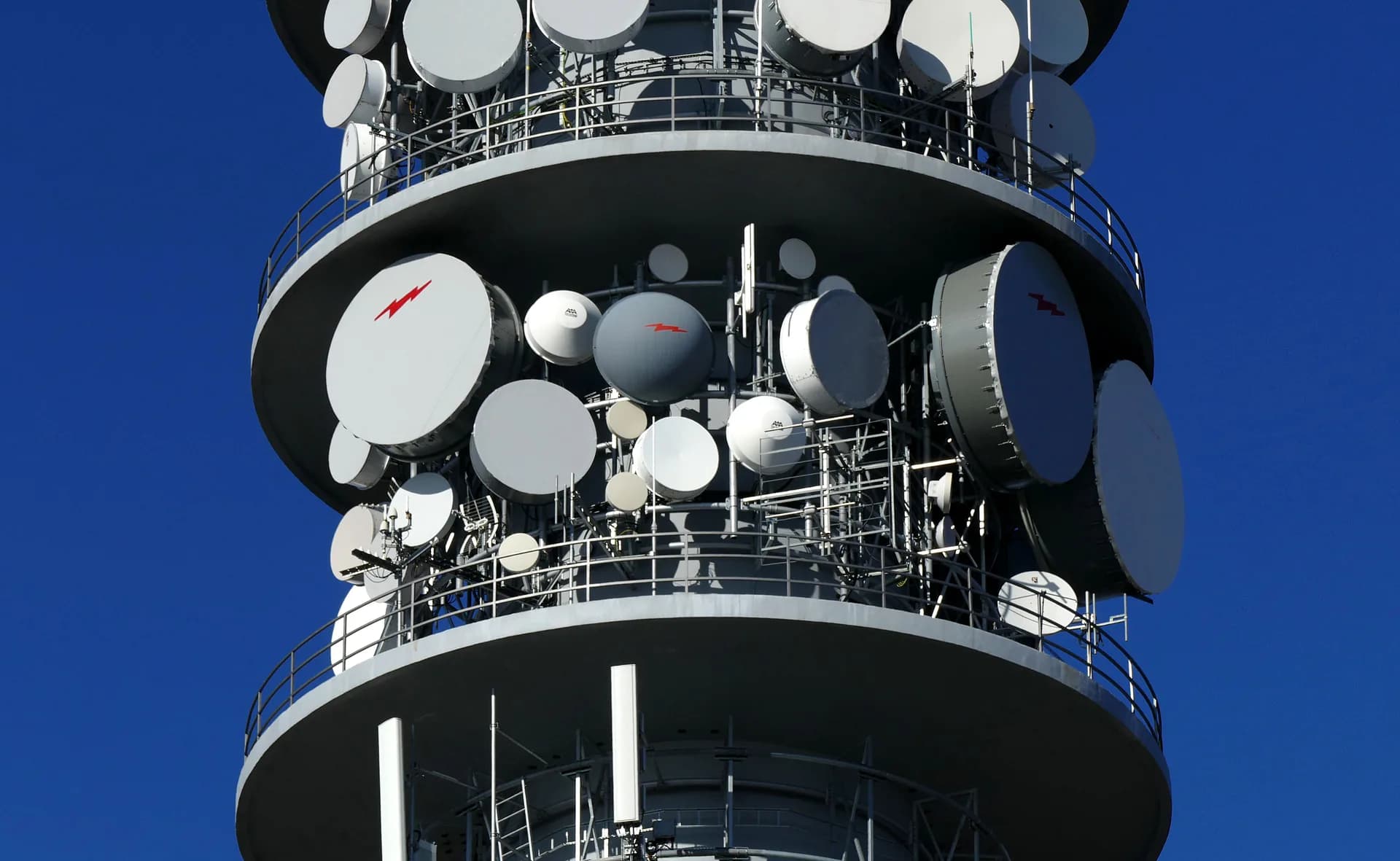 Microwave dishes and antennas mounted on a telecommunications tower